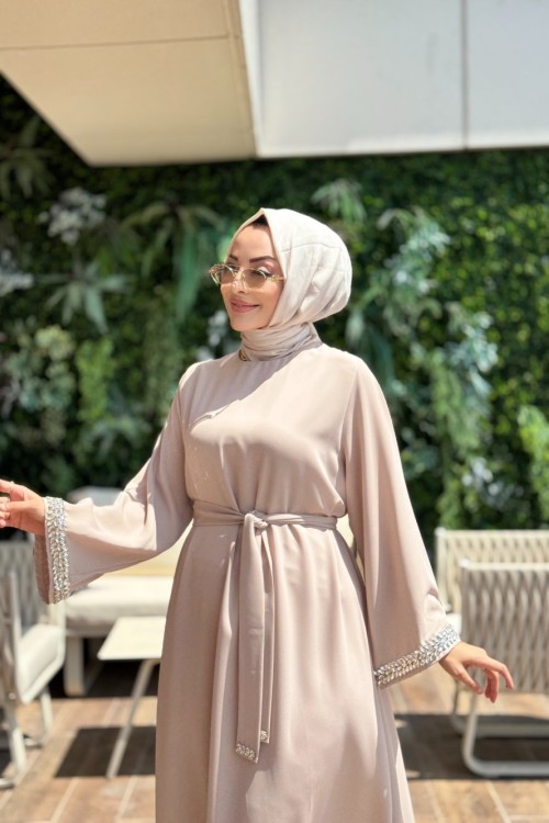 4068 Kolu Taşlı Elbise Bej 