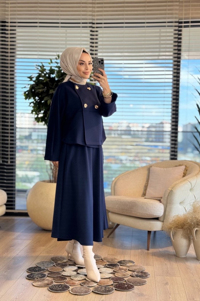 35946 Yarasa Kollu Gold Düğmeli Etekli Takım Lacivert