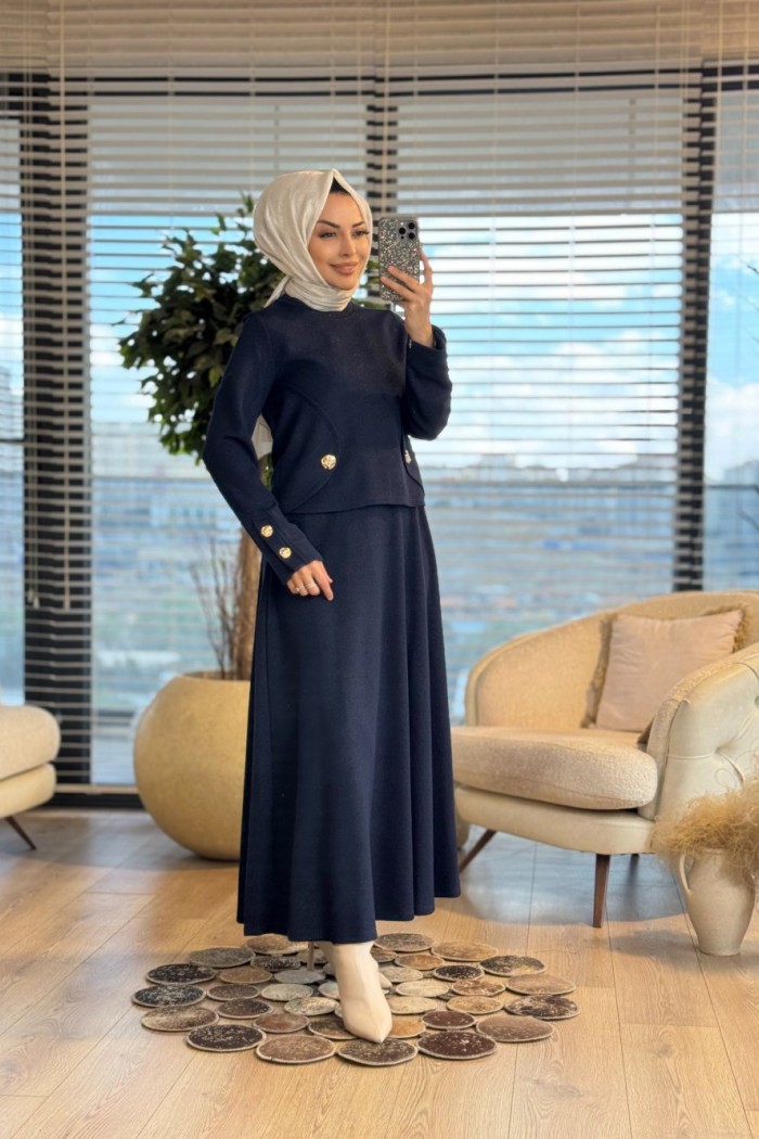 35588 Yanları Düğmeli Etekli Takım Lacivert