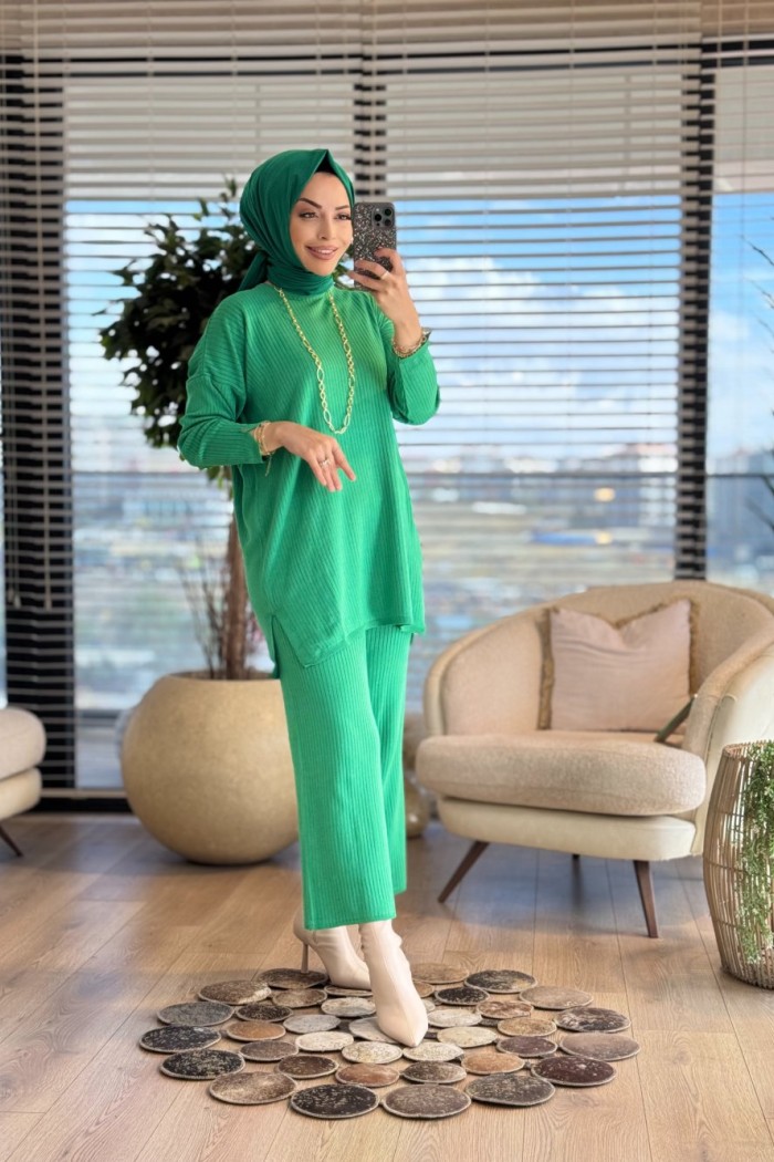 7016 Vanezia Fitilli Triko Pantolonlu Takım Benetton