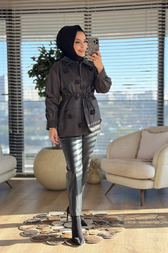 32446 Beli Büzgülü Önü Çiçek Figürlü Ceket Kahve