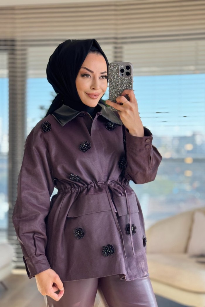 32446 Beli Büzgülü Önü Çiçek Figürlü Ceket Mürdüm