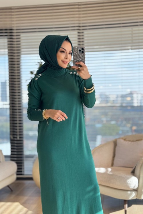 7036 Omzları İncili Vanezia Triko Elbise Zümrüt