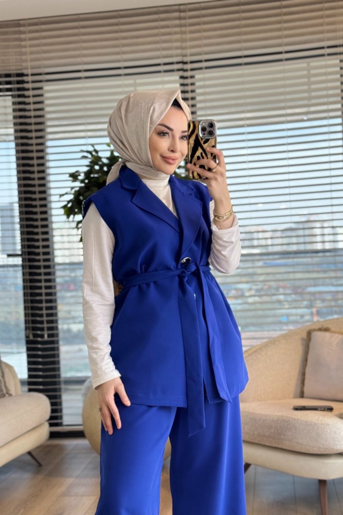 71050 Omuzları Fermuarlı Yelekli Takım Saks 