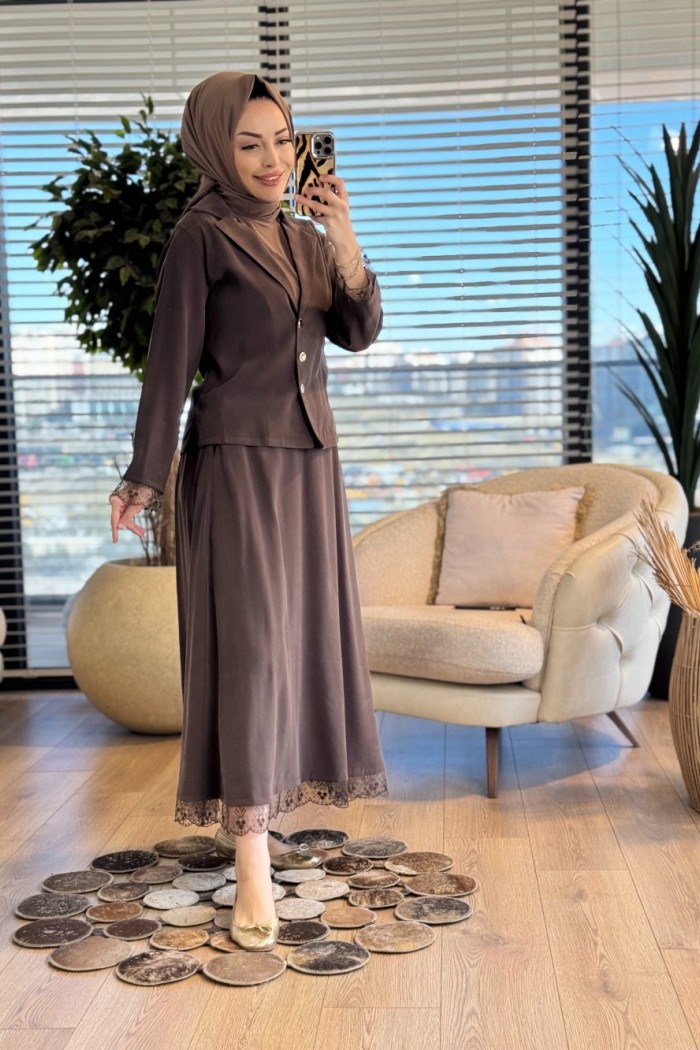 250359 Dantel İşlemeli Modern Takım Kahve