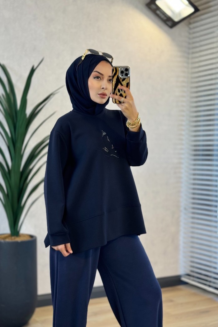 27QW1000 Önü Kuş Nakışlı Sweat Lacivert 