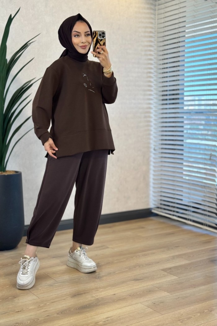 27QW1000 Önü Kuş Nakışlı Sweat Kahve