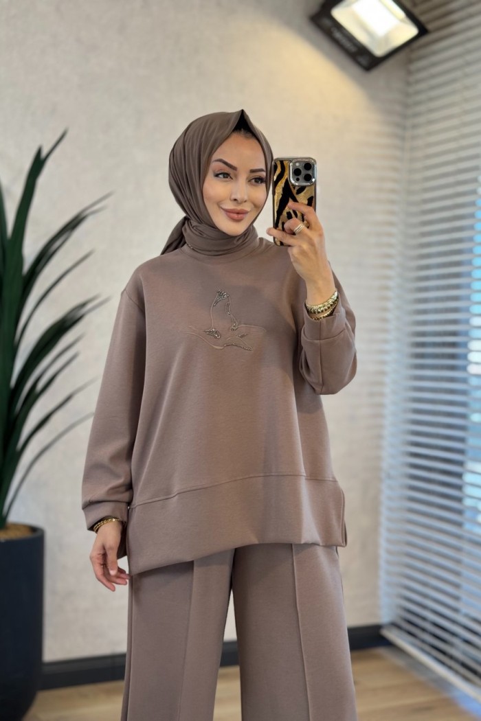 27QW1000 Önü Kuş Nakışlı Sweat Vizon 