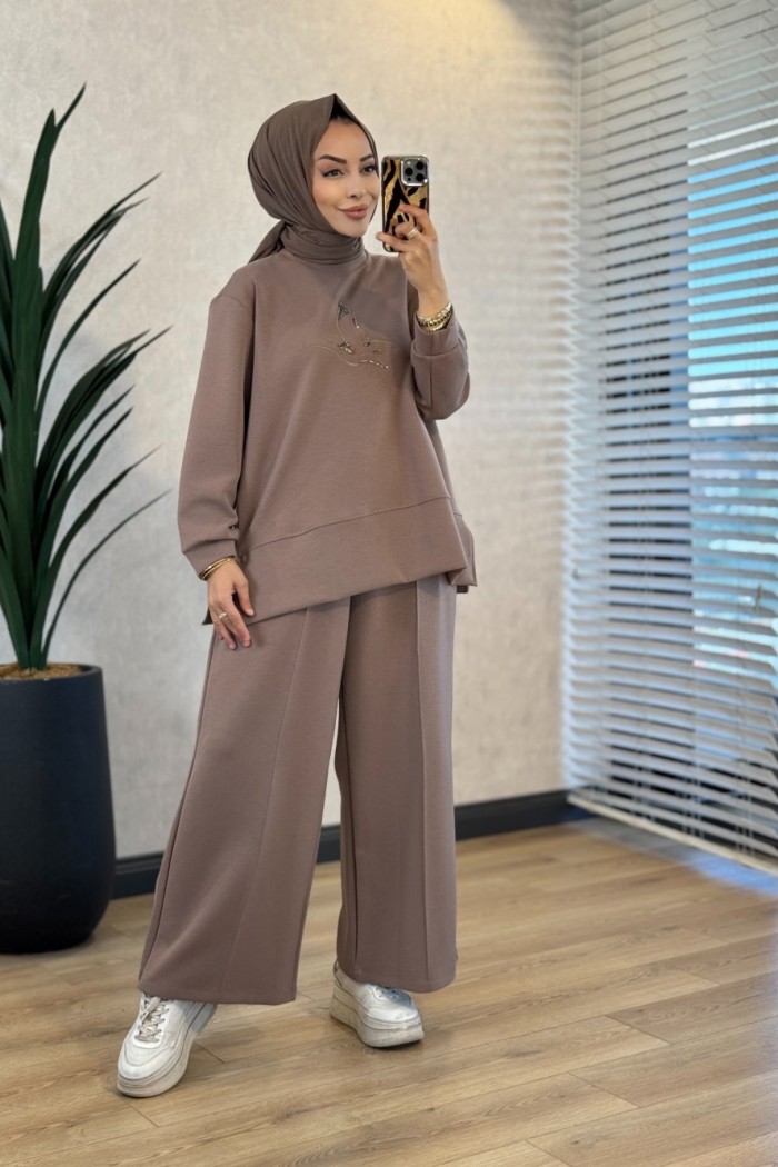 27QW1000 Önü Kuş Nakışlı Sweat Vizon 