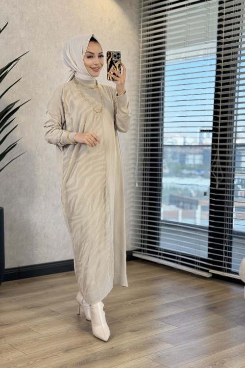 7029 Sol Taraf Zebra Desen Triko Elbise Bej 