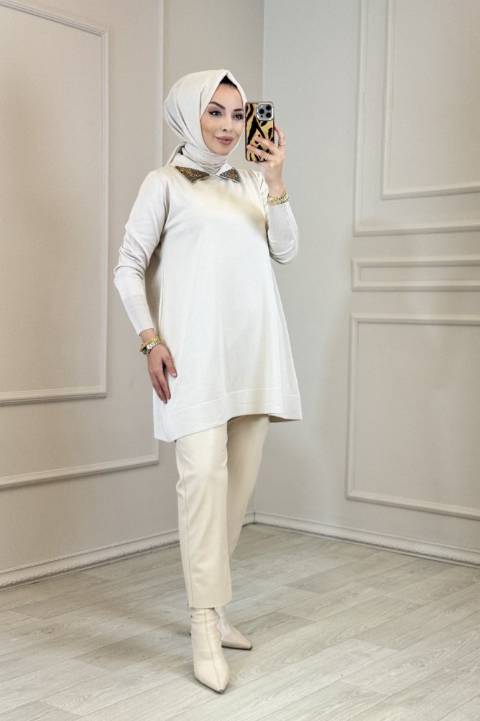 317 Yaka Boncuklu Gömlek Yaka Triko Tunik Bej 