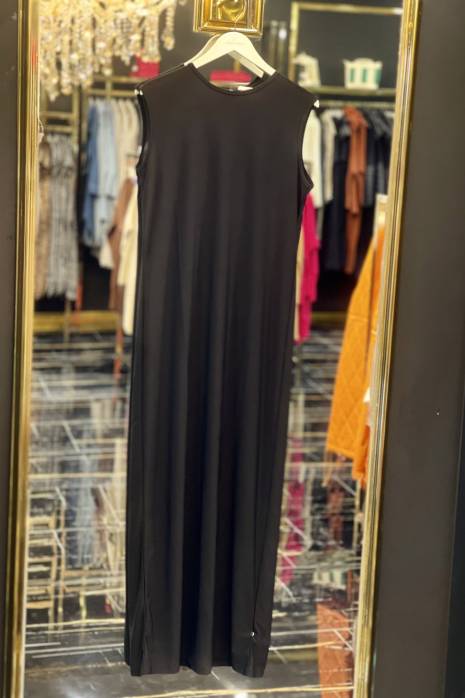 0783 Sıfır Kol İç Elbise Siyah