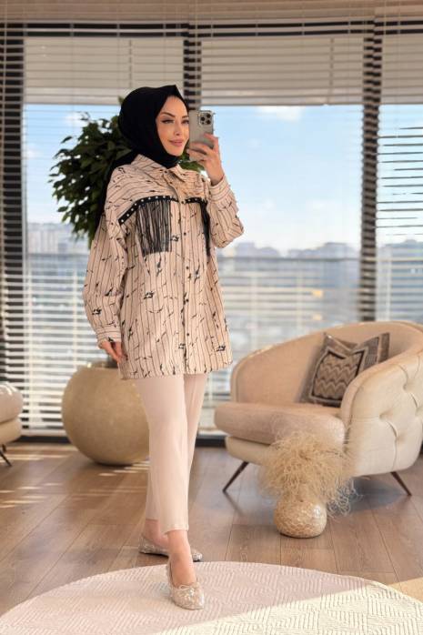 2052 Robası Taş Ve Saçak Detaylı Çizgili Gömlek Bej