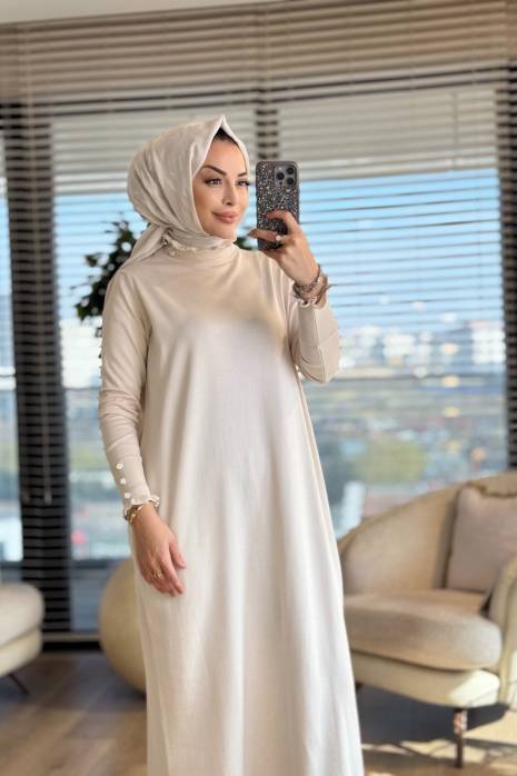 211 Yaka Manşet Fırfırlı Triko Elbise Bej