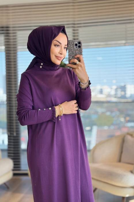 211 Yaka Manşet Fırfırlı Triko Elbise Mürdüm