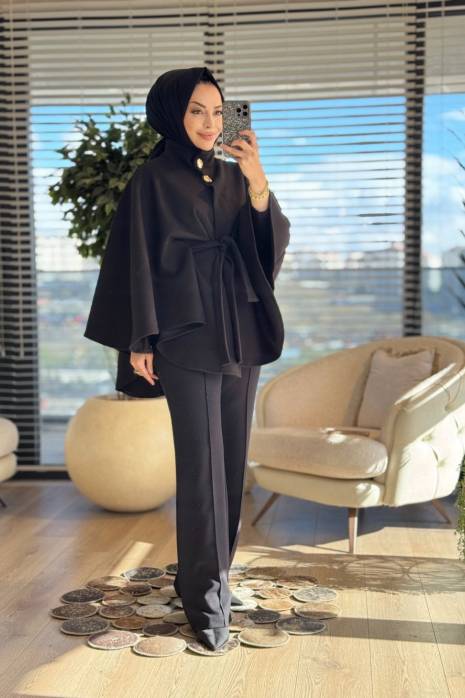 2212 Kaşe İki Düğmeli Panço Siyah