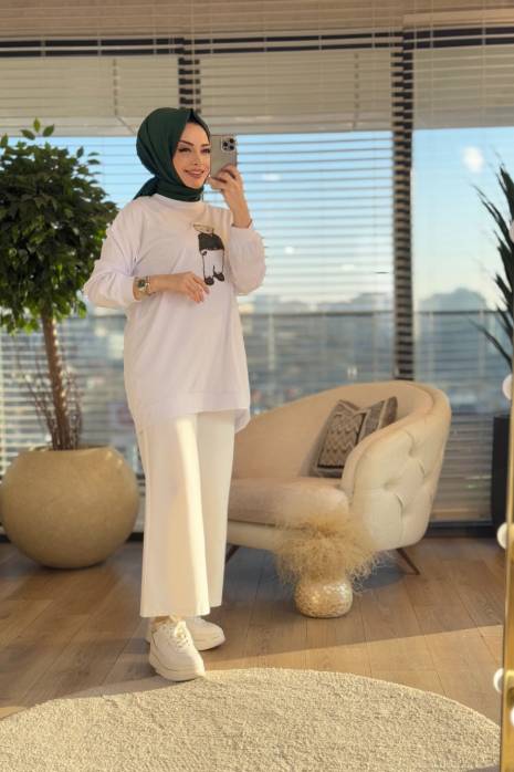 24280 Ön Ayı Resimli Tunik Ekru