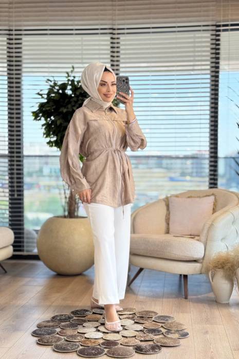 24331 Batik Omuz Parçalı Ön Fermuarlı Kap Bej