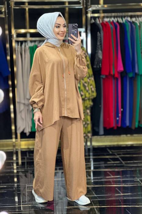 30516 Kapşonlu Ön Fermuarlı Takım Kahve