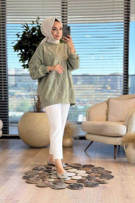 5521 Önü Kolu Çubuk Boncuk İşli Tunik Çağla